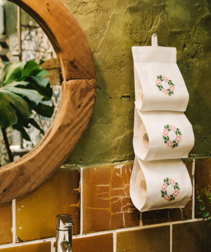 Circle Flower - Toilet Roll Hanger